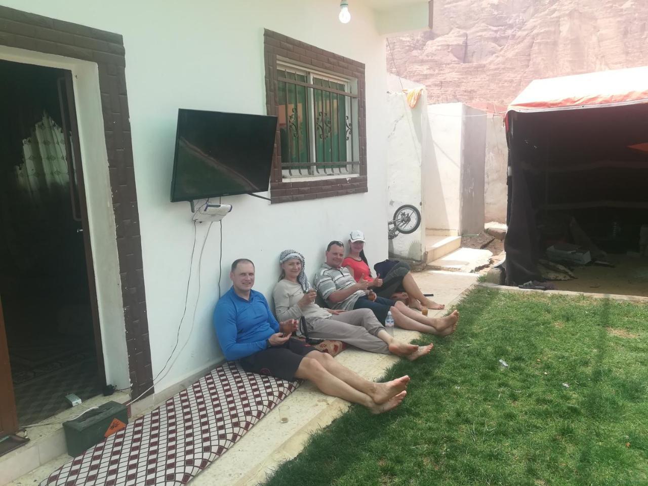 Climbers House In Wadi Rum Eksteriør bilde